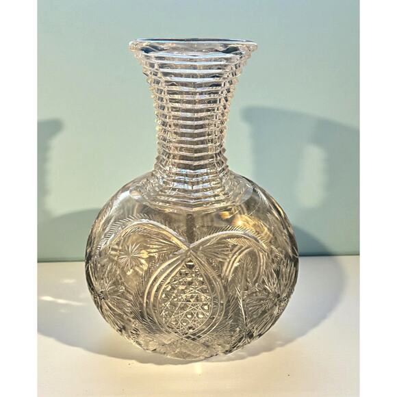 Vintage Hand Cut Lead Crystal Vase Deep Cut Floral Star Pattern Ribbed Neck EUC! - Picture 1 of 4